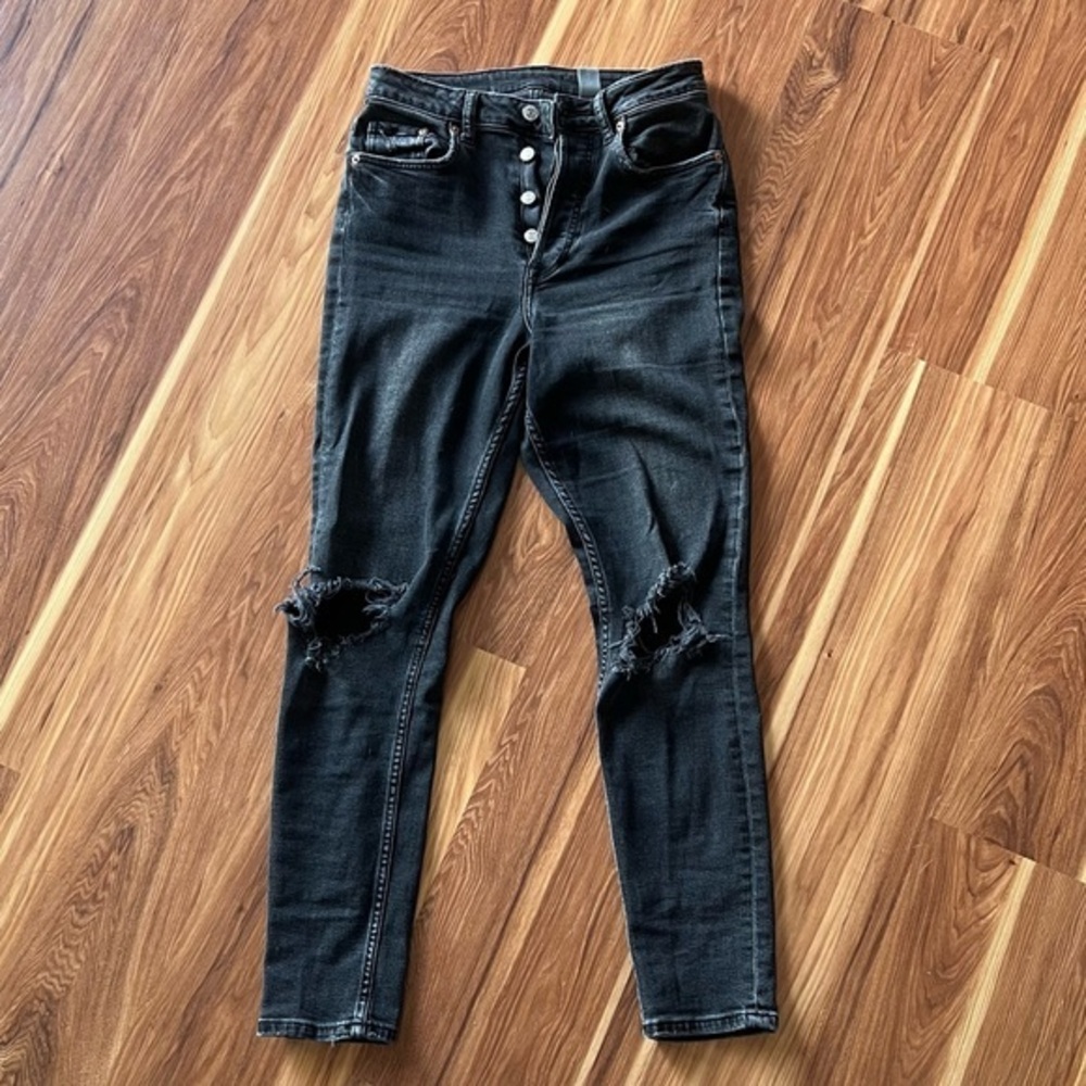 H&M black vintage high rise ripped jeans size 28